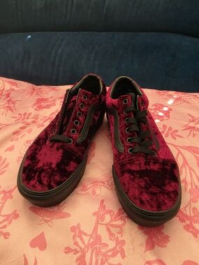 Vans Crushed Velvet Low Top Sneakers - Deep Wine Red